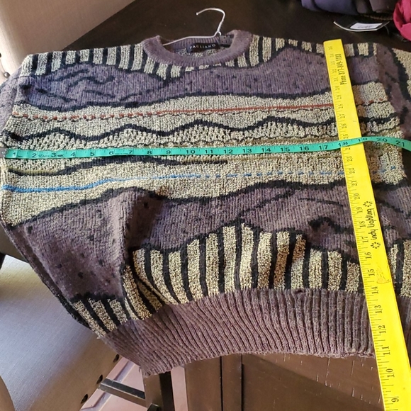 sweaters. Flash ( ea) $45 - Picture 11 of 11